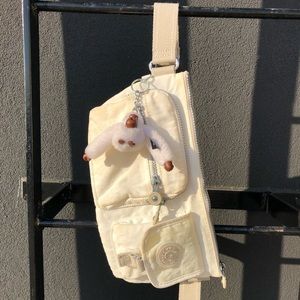 Kipling fanny pack from UO